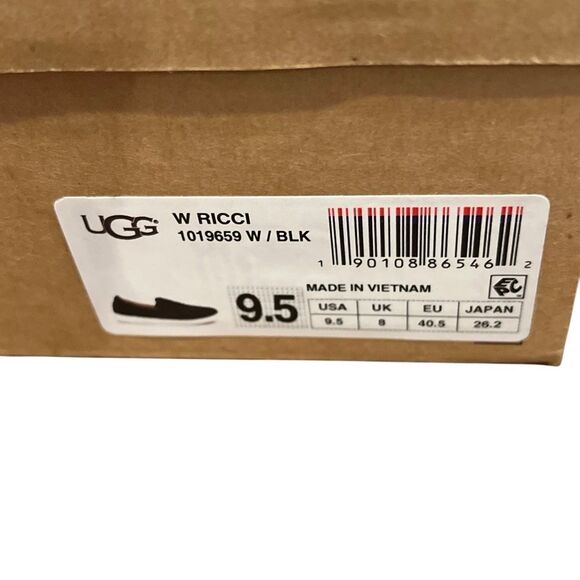 Ugg W.Ricci Sneakers Womens Sz.9.5 New in box - Picture 2 of 7